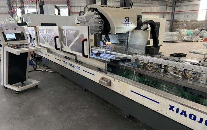 6500 machining center — Original company profile photograph